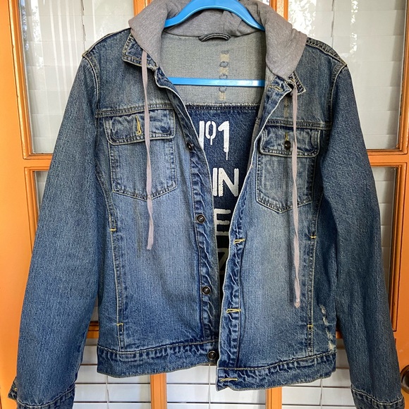 mens jean jacket sweatshirt